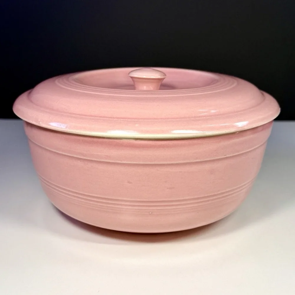 Vintage 1940s Sevilla USA Pink Pottery Covered Casserole Dish Lid 8.25
